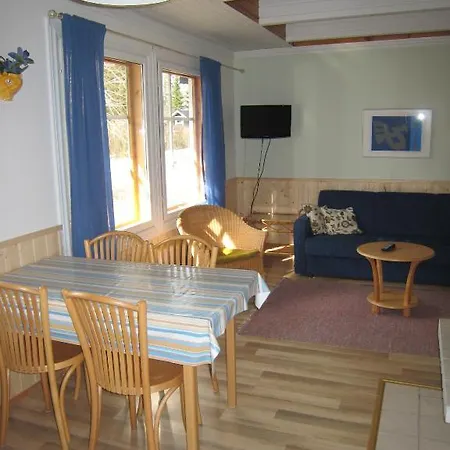 Tervakosken Tervaniemi Hirsimoekki & Oma Sauna