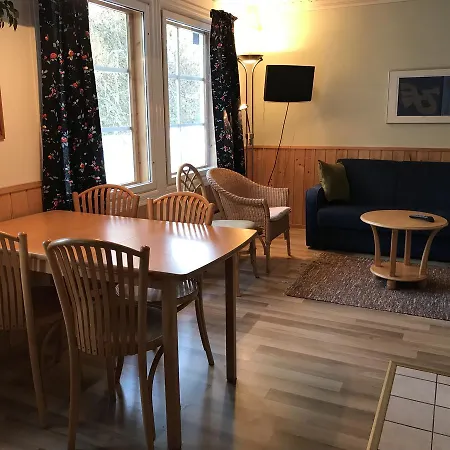 Tervakosken Tervaniemi Hirsimoekki & Oma Sauna Vakantiehuis