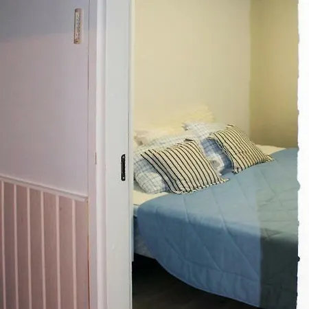 Tervakosken Tervaniemi Hirsimoekki & Oma Sauna *