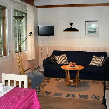 Tervakosken Tervaniemi Hirsimoekki & Oma Sauna Holiday home
