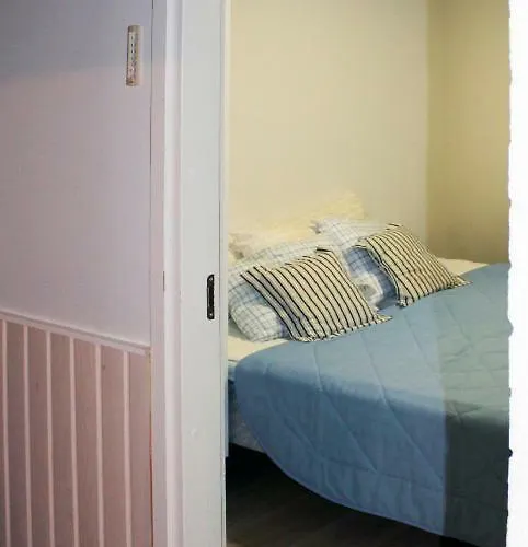 Tervakosken Tervaniemi Hirsimoekki & Oma Sauna *